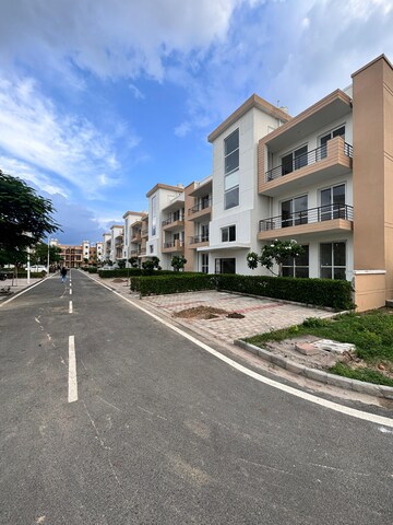 3 BHK Apartment – Exterior View View at Bptp Park Floors I, Sector 77 - for Sale