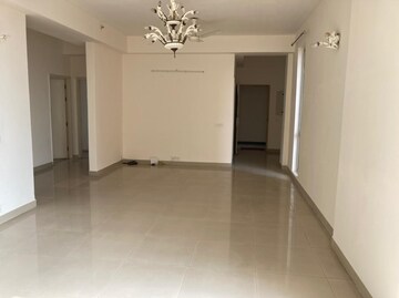 Room in 4 BHK Apartment at Pioneer Park Phase 1, Sector 61 – for Sale