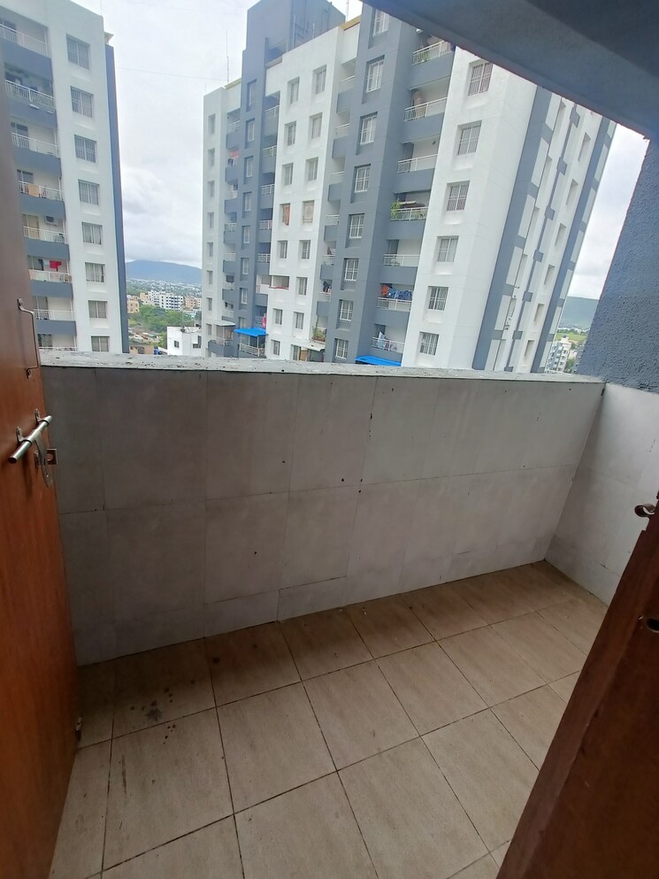Balcony, mavens-viaan 1 Bedroom 700 Sq.Ft. Apartment In Handewadi Pune 7401737