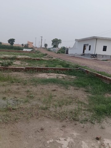  Plot For Sale in Bhopani Village