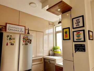 Kitchen in 2.5 BHK Apartment at Hiranandani Obelia The Walk, Ghodbunder Road – for Sale
