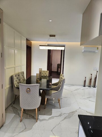 Master Bedroom in 3 BHK Builder Floor at BPTP Parkland Pride Phase 2, Sector 77 – for Sale