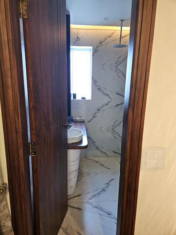 Bathroom in 3 BHK Builder Floor at BPTP Parkland Pride Phase 2, Sector 77 – for Sale