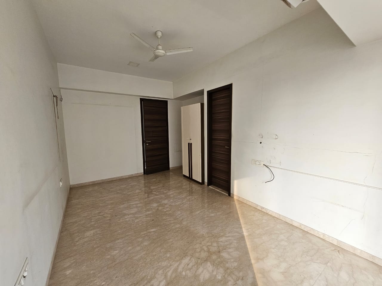 3 BHK Apartment For Resale in Worli Mumbai  7402427