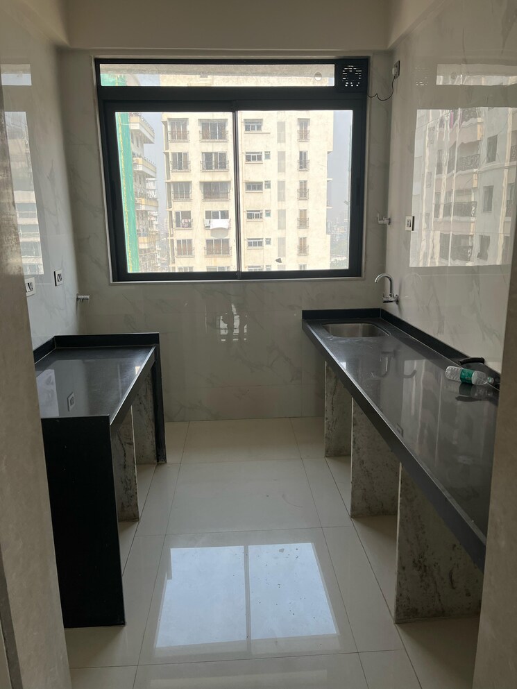 Kitchen, sugee-paavan 2 Bedroom 720 Sq.Ft. Apartment In Matunga East Mumbai 7402481