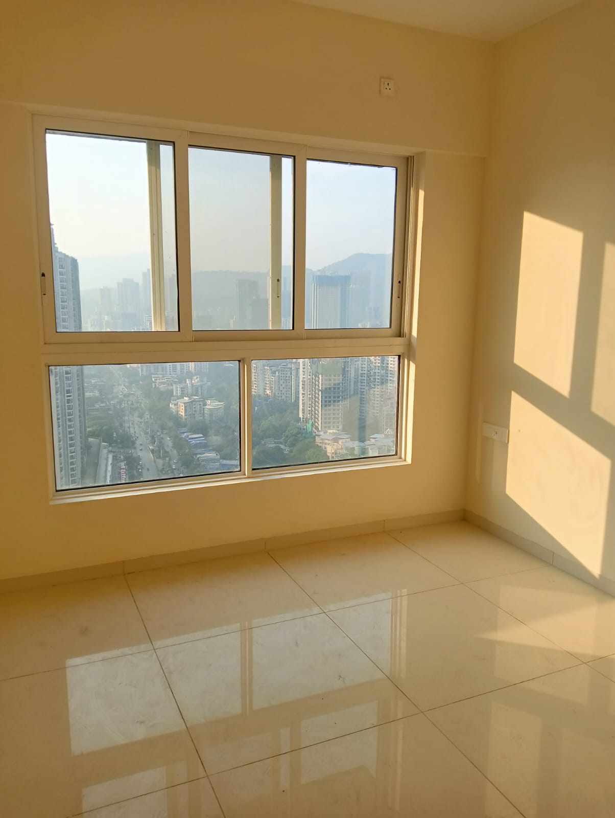 2 BHK Apartment For Rent in Blumen Apartments Vikhroli West Mumbai  7402521