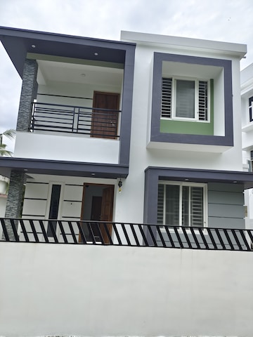 3 BHK Villa For Sale in Pathiripala