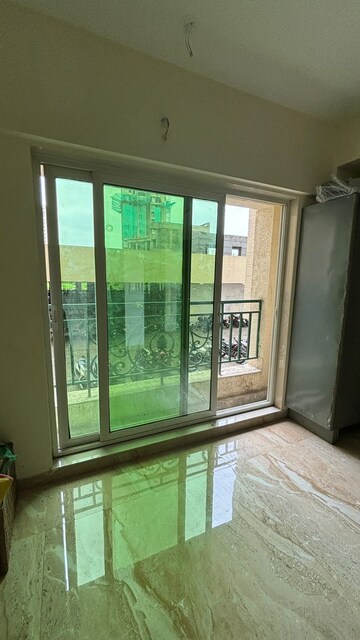 Room in 1 BHK Apartment at Siddhi Highland Springs, Dhokali – for Sale