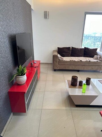 Master Bedroom in 1.5 BHK Apartment at Amanora Future Towers, Hadapsar – for Sale
