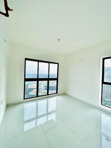 Room in 3 BHK Apartment at Runwal Gardens, Dombivli East – for Sale