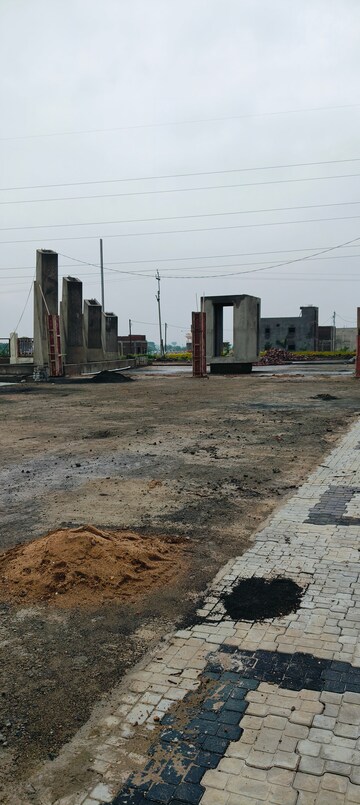  Plot For Sale in Ujjain Road