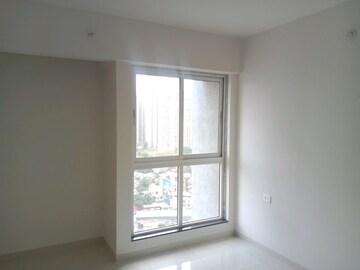 Room in 2 BHK Apartment at Runwal Eirene, Balkum Pada – for Sale