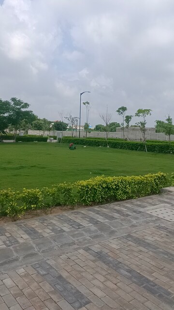  Plot For Sale in Sector 84