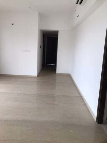 Room in 6 BHK Penthouse at Lodha Palava Downtown, Dombivli East – for Sale