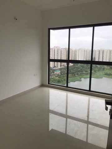 Room in 6 BHK Penthouse at Lodha Palava Downtown, Dombivli East – for Sale