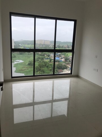 Room in 2.5 BHK Apartment at Lodha Palava City Lakeshore Greens, Dombivli East – for Sale
