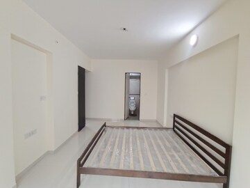 Room in 3 BHK Apartment at Godrej Central, Chembur – for Sale
