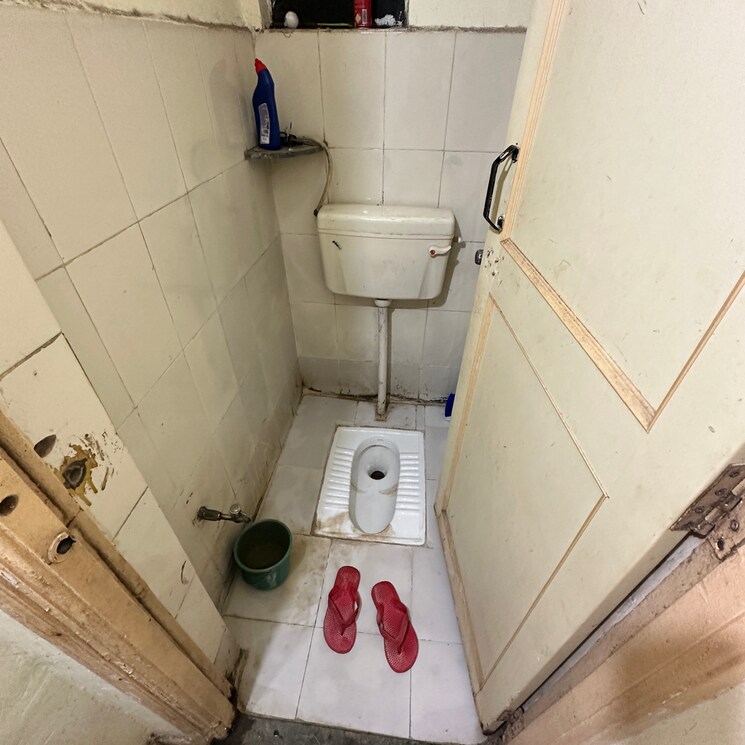 Bathroom, kohinoor-village 2 Bedroom 850 Sq.Ft. Apartment In Manjri Pune 7404103