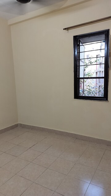 Room in 1 BHK Apartment at Sector 23 Dwarka – for Sale