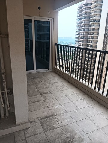 Balcony in 3 BHK Apartment at Gaur Yamuna City 16th Park View, Gaur Yamuna City – for Sale