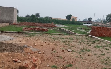 Plot For Sale in Bhopani Village