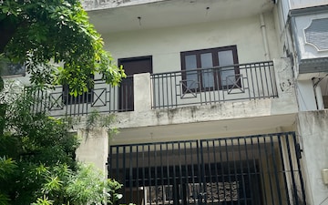 6 BHK Independent House For Sale in Sector 71