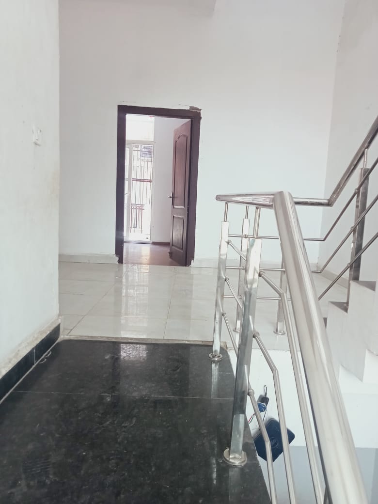 3.5 BHK Villa For Rent in Amrapali Leisure Valley Noida Ext Tech Zone 4 Greater Noida  7405174