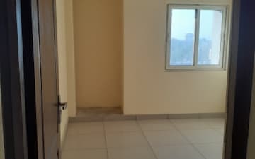 3 BHK Apartment For Sale in BCC Bharat City Phase II, Indraprastha Yojna