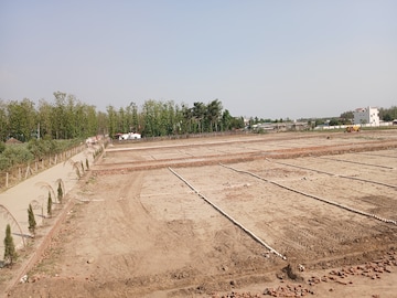 Commercial Land 200 Sq.Yd. For Resale in Garhi Maychak Dehradun  7406037