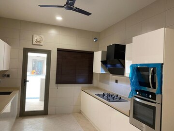 Master Bedroom in 5 BHK Apartment at Sobha International City Phase 1, Sector 109 – for Sale