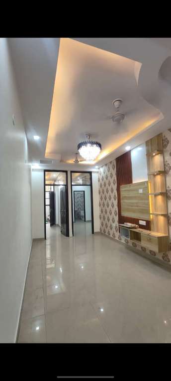 2 BHK Builder Floor For Rent in Gyan Khand I Ghaziabad  7406285