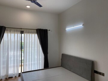 Room in 5 BHK Villa at Sobha International City Phase 1, Sector 109 – for Sale