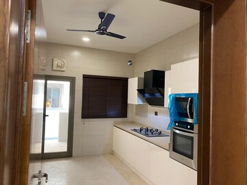 Room in 5 BHK Villa at Sobha International City Phase 1, Sector 109 – for Sale