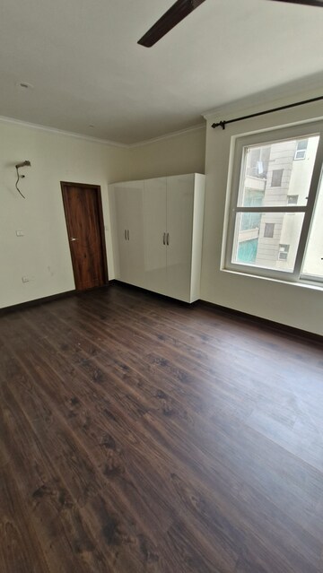 Room in 3 BHK Builder Floor at Old Rajinder Nagar – for Sale