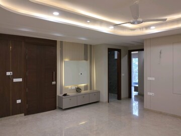 Room in 3 BHK Builder Floor at New Rajinder Nagar – for Sale