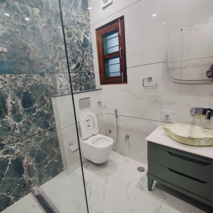 Bathroom, sunny enclave 5 Bedroom 220 Sq.Yd. Independent House In Sunny Enclave Mohali 7406668