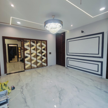 Room in 5 BHK Independent House at Sunny Enclave – for Sale