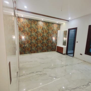 Room in 5 BHK Independent House at Sunny Enclave – for Sale