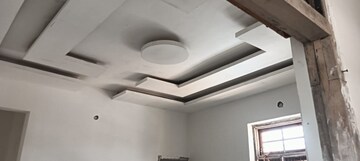 Room in 2 BHK Independent House at Safedabad – for Sale
