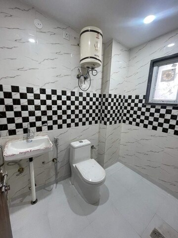 Master Bedroom in 1 BHK Apartment at Kailash Tower Nalasopara, Nalasopara East – for Sale