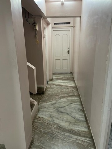 Building Lobby in 6 BHK Villa at Shri Nagar – for Sale