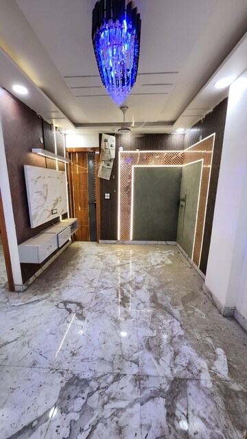3 BHK Builder Floor For Sale in Uttam Nagar