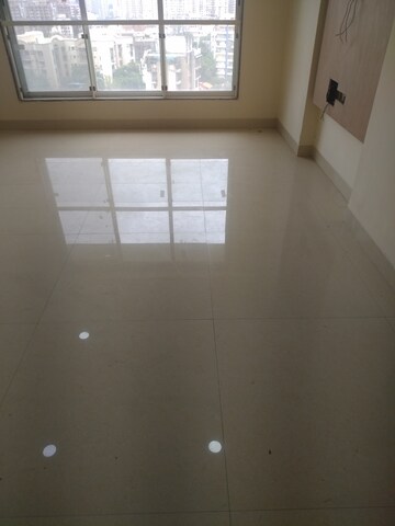 Room in 3 BHK Apartment at Rajasthan CHS, Andheri East – for Sale