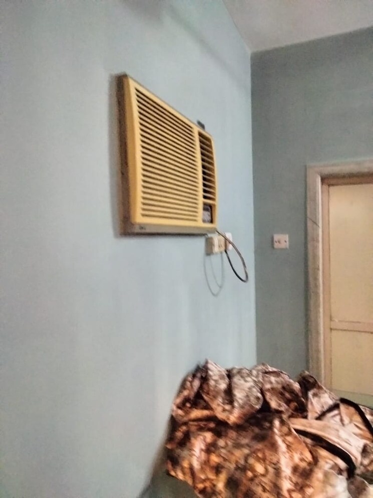 undefined, swapnalok-apartments-malad-east 1 Bedroom 550 Sq.Ft. Apartment In Malad East Mumbai 7407391