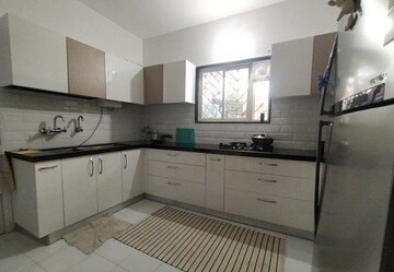 Kitchen in 3 BHK Builder Floor at Pitampura – for Sale