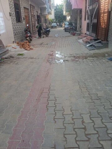  Plot – Exterior View View at Maruti Kunj - for Sale