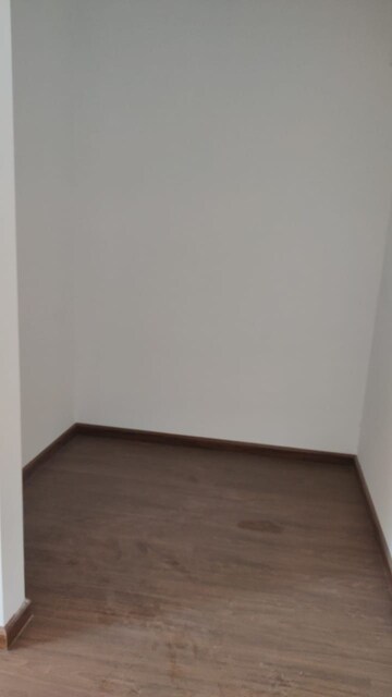 Room in 3 BHK Apartment at ATS Le Grandiose, Sector 150 – for Sale
