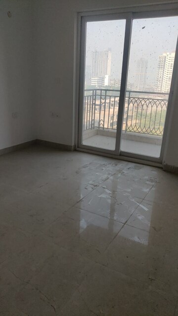 Room in 3 BHK Apartment at ATS Le Grandiose, Sector 150 – for Sale