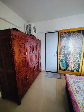 Bedroom in 2 BHK Apartment at Magarpatta Daffodils Apartment, Hadapsar – for Sale