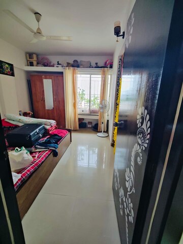 Furnished Amenities in 2 BHK Apartment at Magarpatta Daffodils Apartment, Hadapsar – for Sale